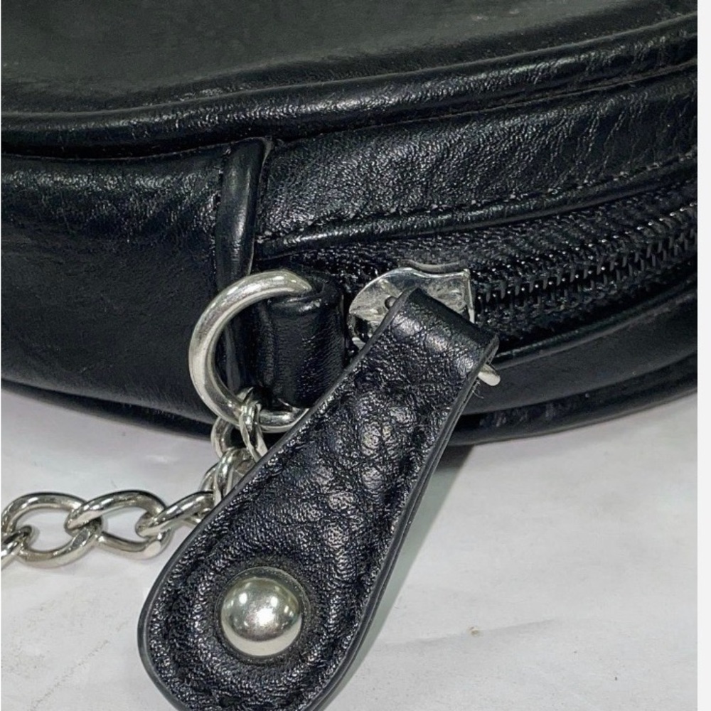 Disney Black Alice in Wonderland Ear Bag - Picture 7 of 8